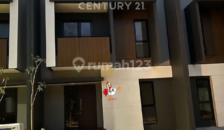 For Rent: House at Sumarecon Crown Gading Bekasi