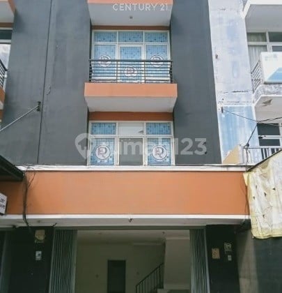 Disewakan Cepat Ruko Ifolia Lokasi Ramai Dekat Sekolah John Paul