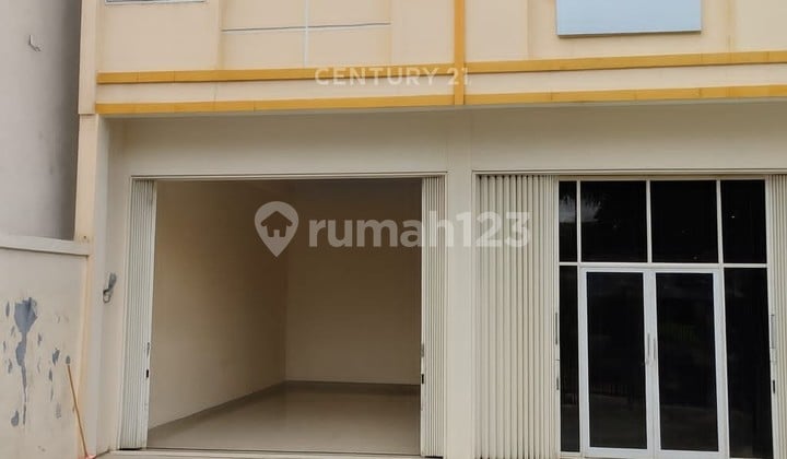 Ruko Luas untuk Usaha Hunian Tanjung Pura Karawang