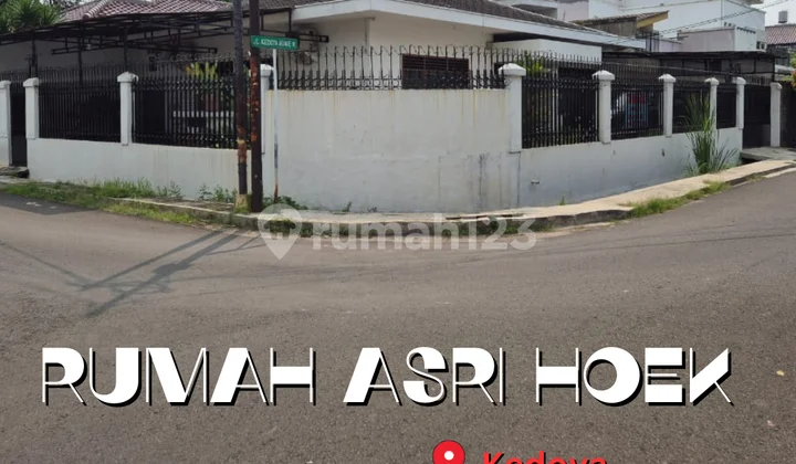 Affordable Corner House in Taman Kedoya Residential Area, West Jakarta