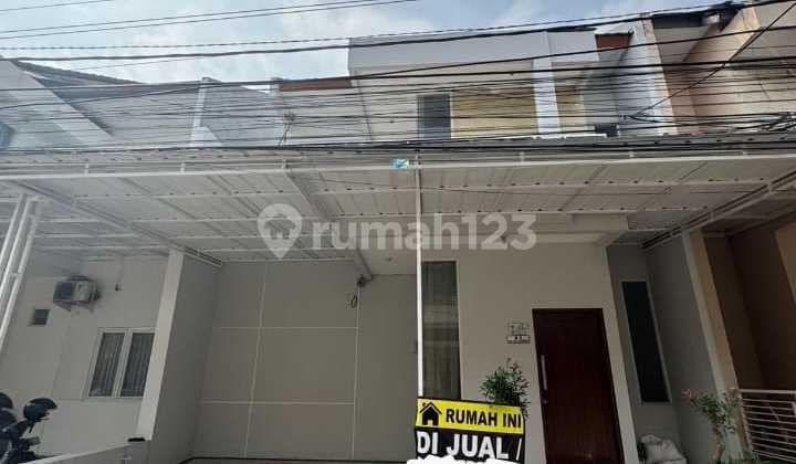 Dijual Rumah Vinifera Residence Jatiasih Bekasi Semi Furnish