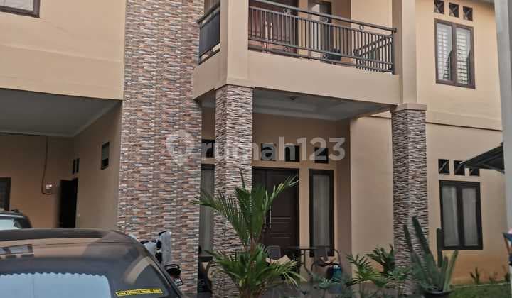 Rumah Luas Dan 2 Lantai Siap Huni Di Jatiwaringin