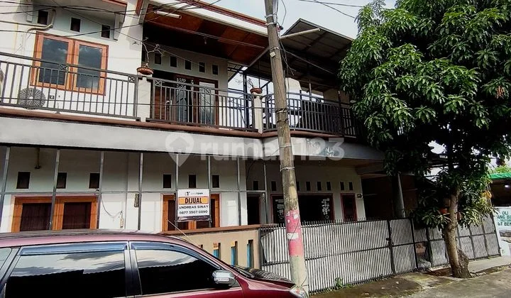 Jual Cepat Under Harga Pasar!!! Rumah Hook Luas 140M² di Bekasi Jual Cepat Under Harga Pasar!!! Rumah Hook Luas 140M² di Bekasi