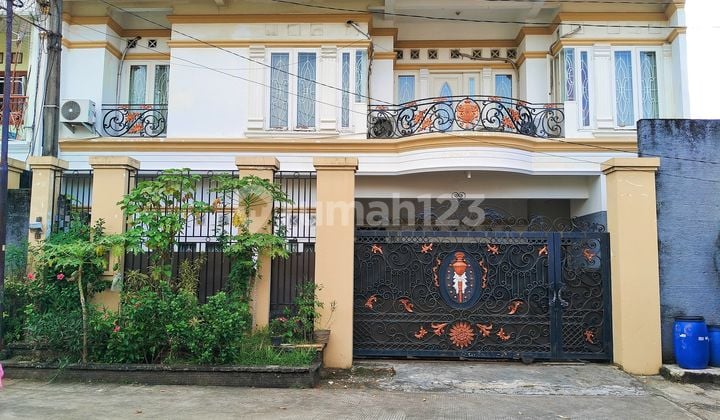 Dijual Cepat Rumah Semi Furnish Strategis Di Kelapa Dua Depok