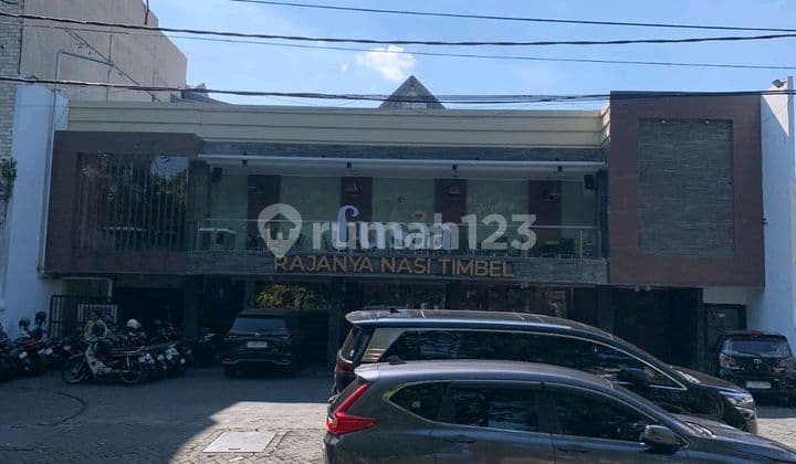 Jarang Ada Dijual Resto Ramai Siap Pakai Tengah Kota Surabaya