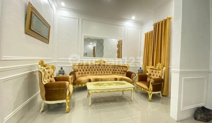 Dijual Rumah Furnish Strategis Di J City Medan Johor, Medan