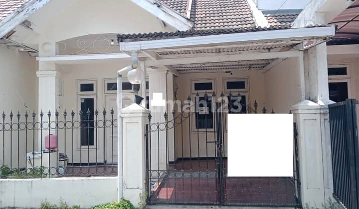 Disewakan Rumah Strategis Siap Huni Di Nirwan Executive Surabaya