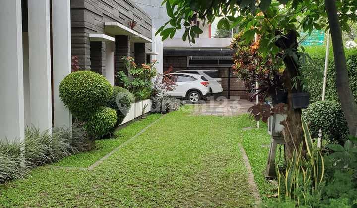 Dijual Rumah Dengan Lokasi Strategis Luas Di Arcamanik Bandung