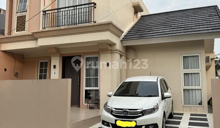 Dijual Rumah Bagus 2 Lantai 5 Kamar Tidur Di Savia Park Bsd