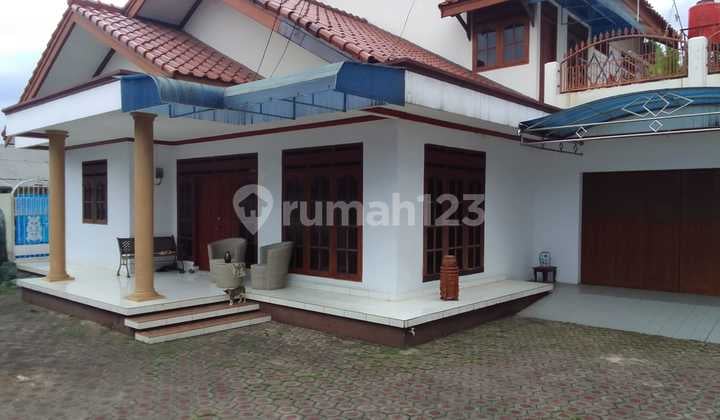 Dijual Rumah2 Lantai 5 Kamar Tidur Tanah Luas di Jati Asih Bekasi