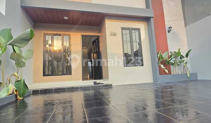 Dijual Rumah Bagus Halaman Luas Di Pagedangan