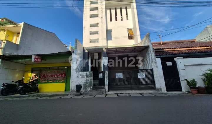 Di Jual Kost 10 Kamar Tidur di Kebayoran Baru Jakarta Selatan