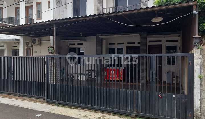 For Rent Nice House Land Area 190 Meters in Ciputat Tangerang