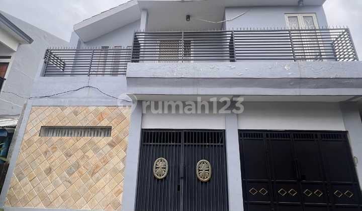 Dijual Rumah Bagus Semi Furnsih Di Manukan Surabaya