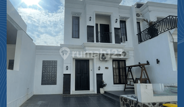 Rumah, 2 Lantai, SHM di Pusat Kota Pati