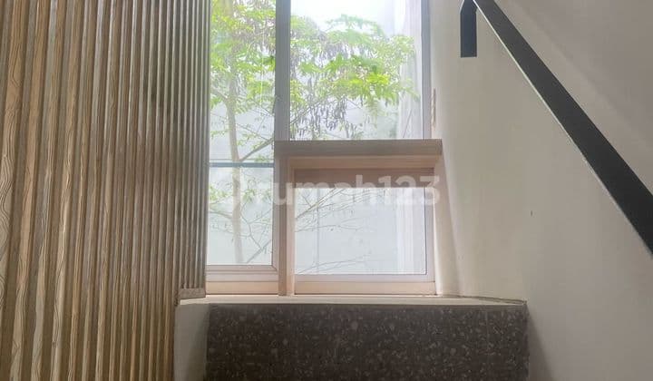 Sell House in Greenwich Cluster