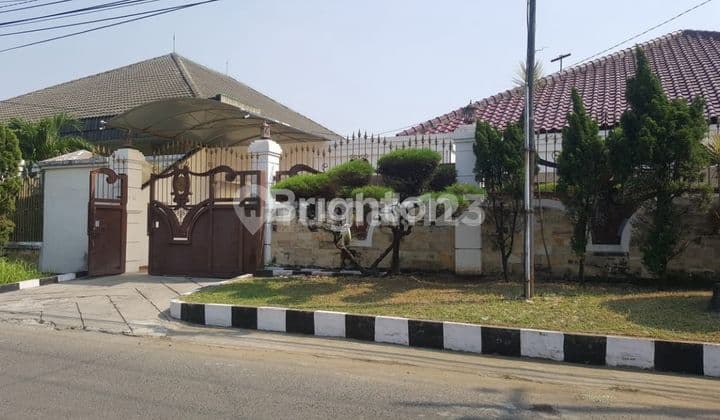 Jemursari Rumah Luas Cocok Untuk Usaha Dekat Kutisari, Tenggilis, Kendangsari