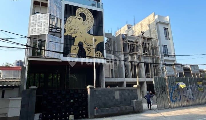 Ruko Strategis Rawamangun