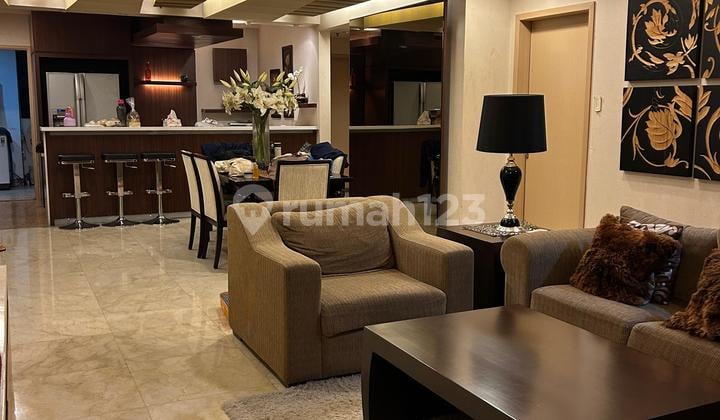 FOR SALE Luxury Apartment Park Royale in Gatot Subroto, Jakarta