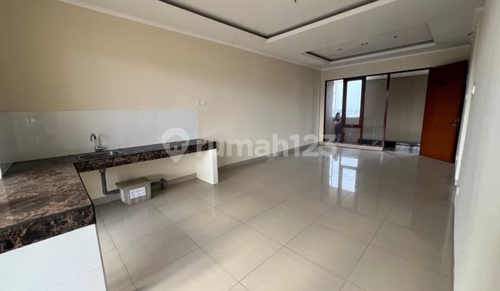 Apartemen Penthouse Gateway Paster Luas 130 Worth To Buy Dekat Akses Tol