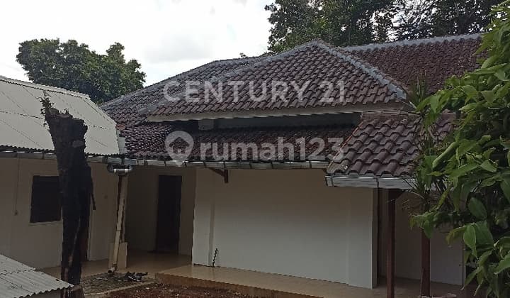 For Rent House in Menteng Suitable for Office