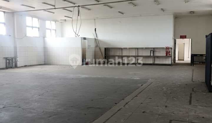 For Rent Ex-Factory Warehouse Super Strategic in Mainroad Kopo Area Bandung
