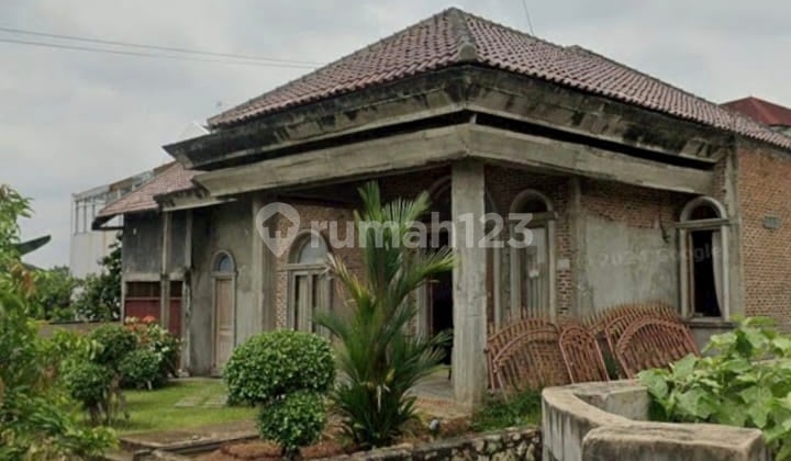Rumah Nyaman Dan Asri Daerah Gang Kemuning