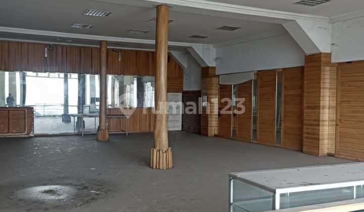 Disewakan Bekas Pabrik Super Strategis di Mainroad Kopo Area Bandung di Kawasan Industri Akses Mudah dan Bangunan Bagus Terawat