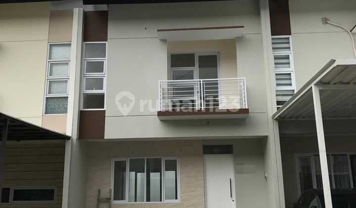 Disewakan Rumah Nyaman 2 Lantai di Taman Kopo Indah 5 (Tki 5) Sommerville Bandung Lokasi Strategis