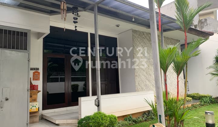 A house in a still lush and spacious Cinere area.