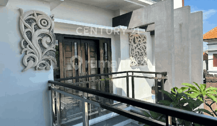 Modern Concept House Spacious Luxurious and Strategic in Bali