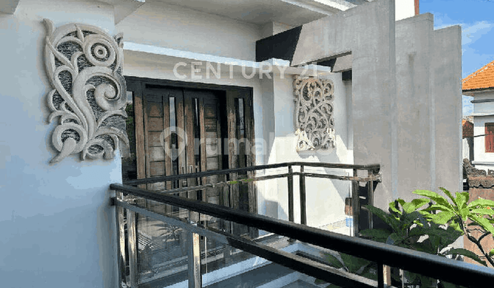 Modern Concept House Spacious Luxurious and Strategic in Bali