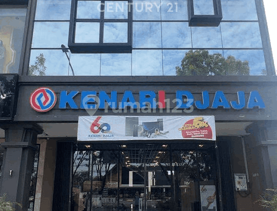 Ruko 4 Lantai Mewah dan Strategis di Medan