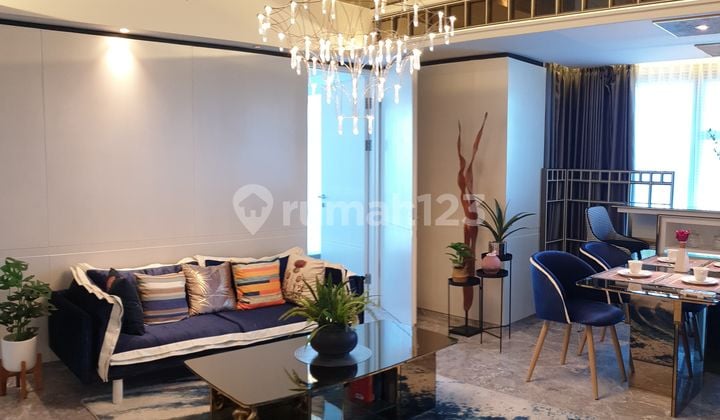 La Riz Apartment Private Lift Near Toll and Pakuwon Mall