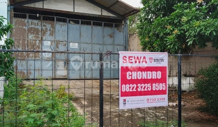 Warehouse for Rent, Facing Main Road in Driyorejo, Gresik