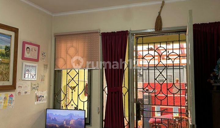 House in Metro Permata 1, Freehold Title, Size 6x12, Facing South.
