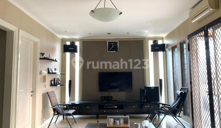 House in Metro Permata, Freehold Title, Corner Lot, Size 10x13, Facing Northeast.