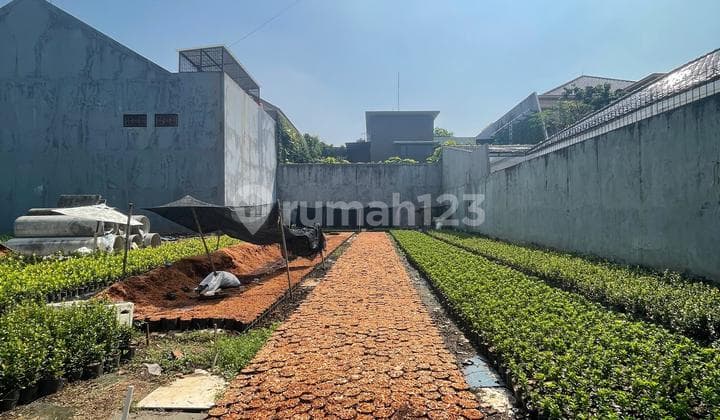 Kavling Tanah di Metro Permata 1, Luas 300m2, Hadap Selatan