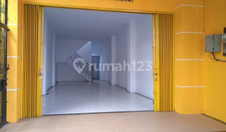 Ruko 4 lantai di Ciledug, Uk. 4.5x32.5m, Strategis, Ready