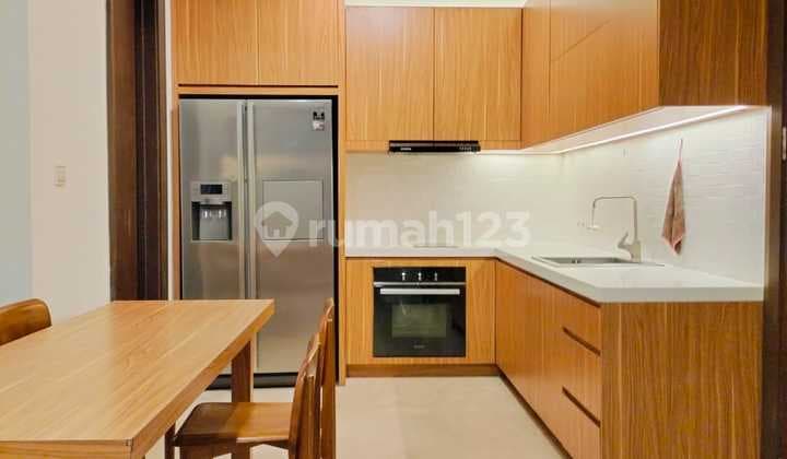 (a) Best Price Residence 8 - Mewah 3br Dibawah Pasaran