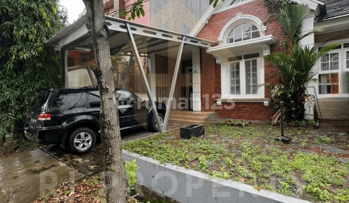 Disewakan Rumah Cluster Beverly Lippo Cikarang Prc26b