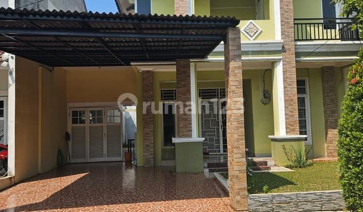 Disewakan Rumah Cluster Beverly Lippo Cikarang