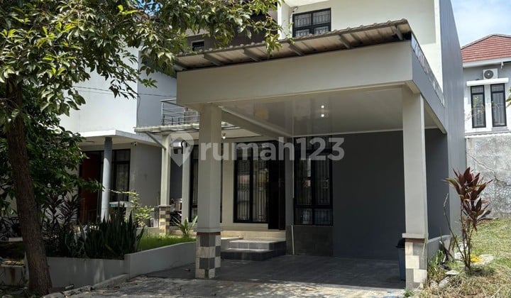 Disewakan Rumah Cluster Taman Simpruk Lippo Cikarang GDF35TS