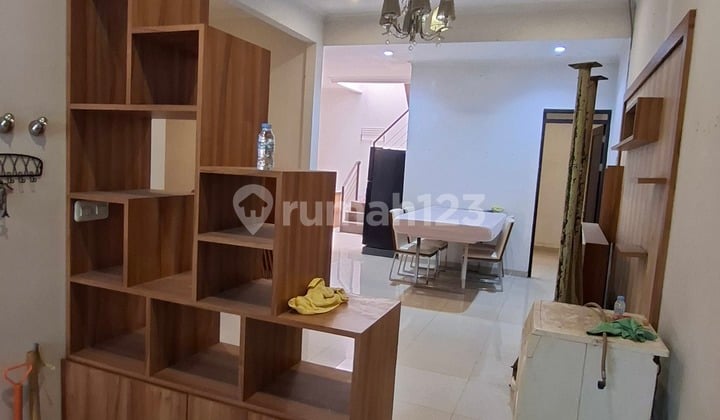 Rumah Siap Huni di Batununggal: Hunian Nyaman & Strategis!