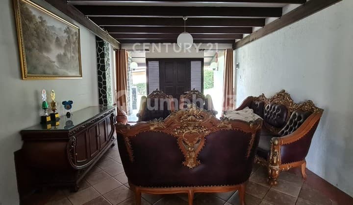 Villa Asri Nyaman Di Villa Istana Bunga Lembang