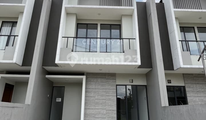 Rumah Minimalis Siap Huni Di Komplek Elit Batununggal Bandung