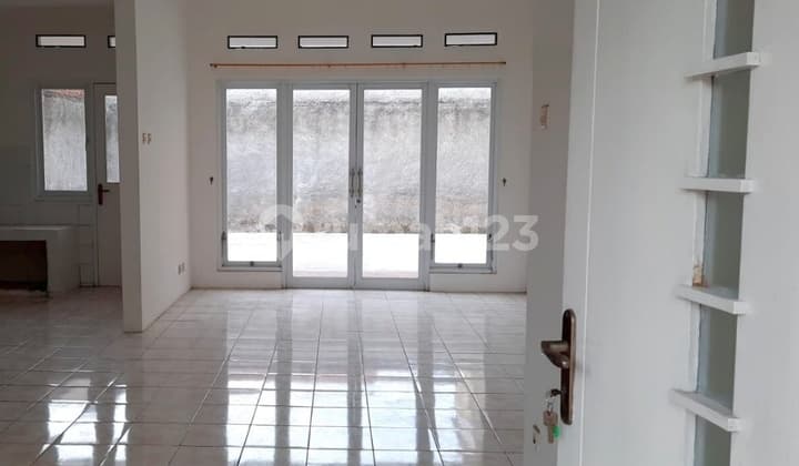 Disewakan Rumah Tatar Jingganegara Di Kota Baru Parahyangan