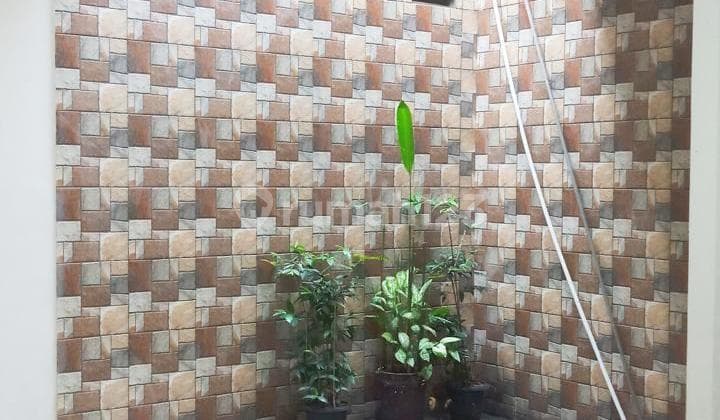 New House in Central Inhoftank Area City