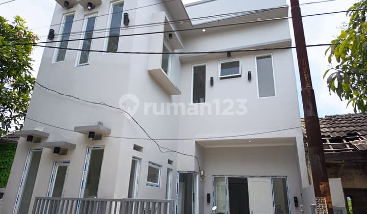 Rumah Komplek Graha Rancamanyar, Cibaduyut