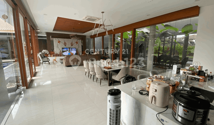 Luxury Furnished House in Sukamulya Bandung